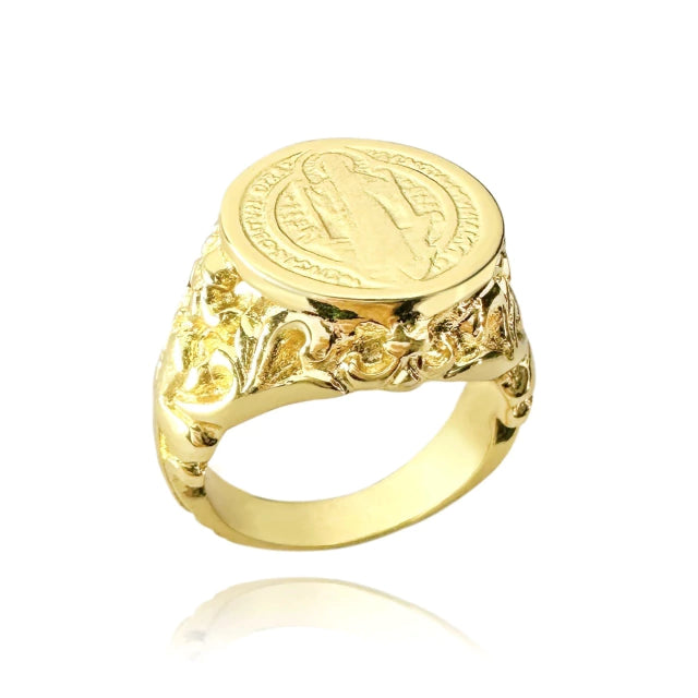 Anel São Bento Com Cruz Lateral - Banho Ouro