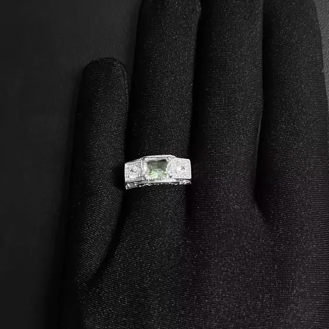 Anel Cravado c/ Pedra Sky - Banho Prata