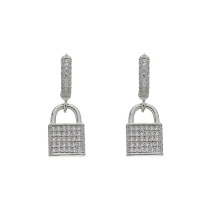 Brinco Argola Cravejada com Pingente de Cadeado Cravejado - Banho Prata